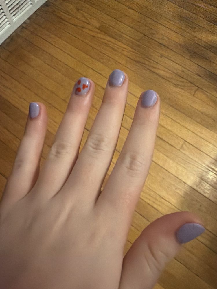 Maggie's Nails Logo