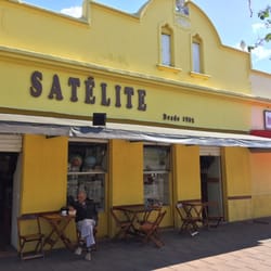 Satélite Livraria e Cafeteria - Satélite Livraria e Cafeteria, desde 1962 no centro de São Sebastião.