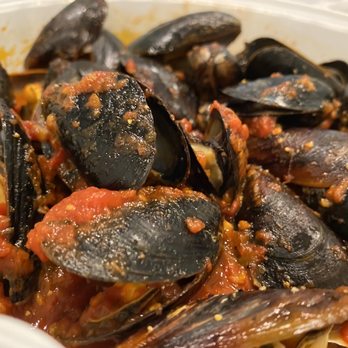 Enza's Italian Restaurant - Mussels. - Italian Near Me - Jacksonville, Florida Enza's Italian Restaurant - Mussels. - Italian Near Me - Jacksonville, Florida
