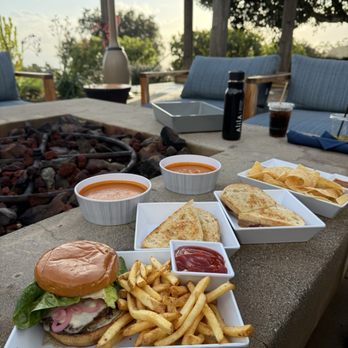 The Sur House - outdoor lunch: delicious! - New American Near Me - Big Sur, California