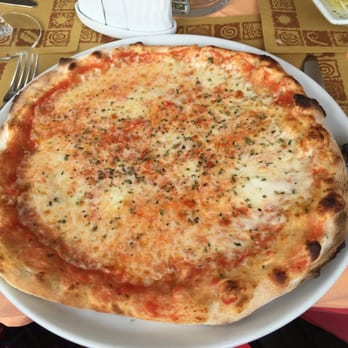 Vittoria - Pizzzzzza - Italian Near Me - Tirano, SO