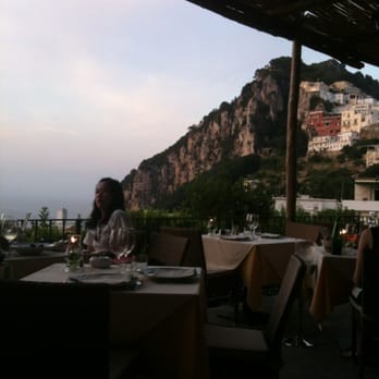 Panorama - View of capritown and its cliff. - Pizza Near Me - Capri, NA