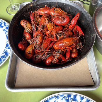 Bon Ton - Crawfish - Cajun/Creole Near Me - Atlanta, Georgia