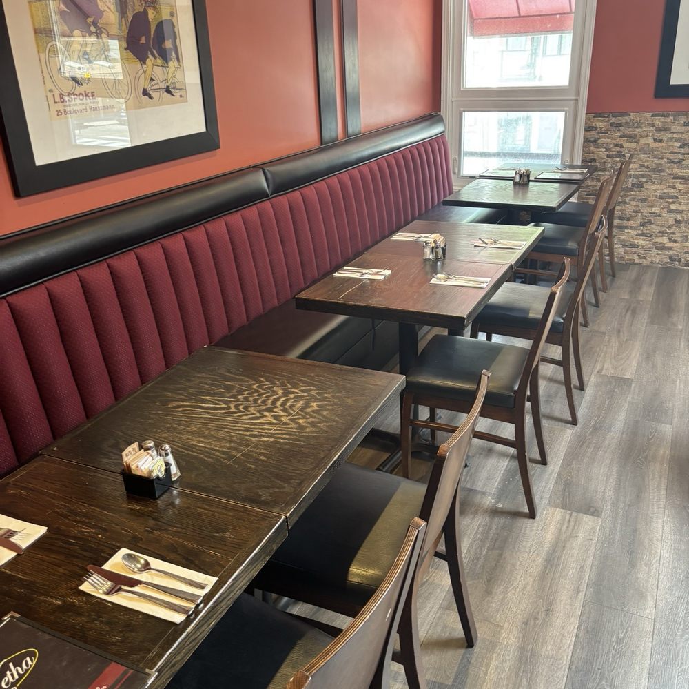 ViVetha Bistro - Canadian (New) Near Me - Toronto, Ontario ViVetha Bistro - Canadian (New) Near Me - Toronto, Ontario