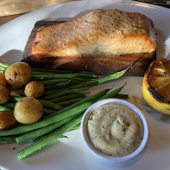 Seasons 52 - Seafood Near Me - Buford, Georgia