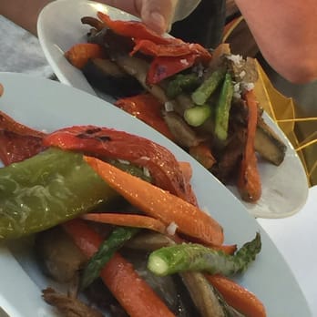 Kiosko Universal - Grilled veggies - Spanish Near Me - Barcelona, B