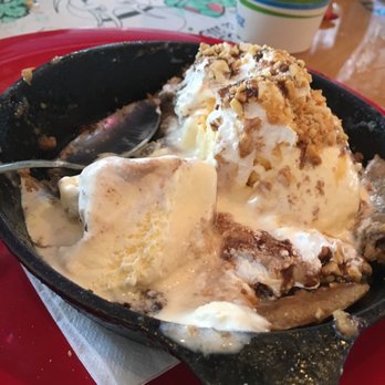Bubba Gump Shrimp - Melted desert, because its hotter inside than outside!! - Seafood Near Me - Miami, Florida Bubba Gump Shrimp - Melted desert, because its hotter inside than outside!! - Seafood Near Me - Miami, Florida