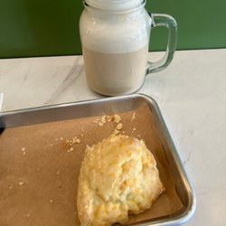 Steep Mountain Tea - A "London Fog" and orange scone!