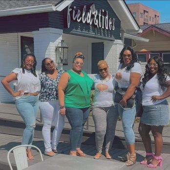 Field & Tides - Pretty Girls That Brunch Houston - Southern Near Me - Houston, Texas Field & Tides - Pretty Girls That Brunch Houston - Southern Near Me - Houston, Texas
