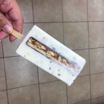 Sabores Michoacán - Snickers paleta - Ice Cream & Frozen Yogurt Near Me - Los Angeles, California