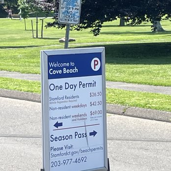 Cove Island Park - Summertime parking lot fees; park on the street and walk in. - Parks Near Me - Stamford, Connecticut