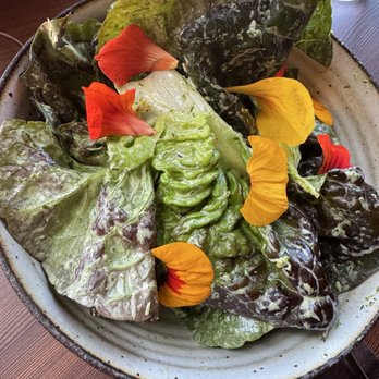 Harbor House Inn - Salad - Bed & Breakfast Near Me - Elk, California