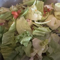Suppose to be a wedge salad, it's not. But was a good average regular salad.