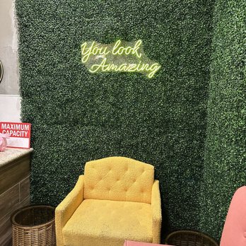 Peony - Photo ops - Coffee & Tea Near Me - Las Vegas, Nevada