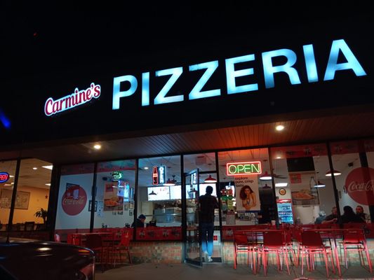 Carmine's Pizzeria by null