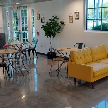 Coffee Life Cafe - Such a great peaceful environment to take a break, grab a coffee, and even enjoy a good book. Can't wait to come back!! - Cafes Near Me - Gardena, California