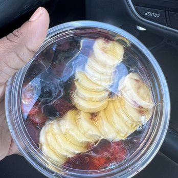 Vigilante Coffee - Açaí Bowl (no granola) - Coffee & Tea Near Me - Hyattsville, Maryland