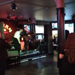 Cavern Pub - Inside
