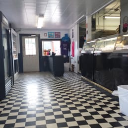 Main waiting and ordering area