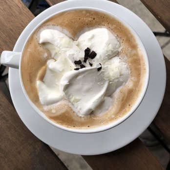 Makario Coffee Roasters - Einspennar - Coffee & Tea Near Me - Everett, Washington Makario Coffee Roasters - Einspennar - Coffee & Tea Near Me - Everett, Washington