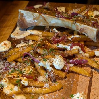 Liquor Pig - Bone marrow fries - Cocktail Bars Near Me - Scottsdale, Arizona