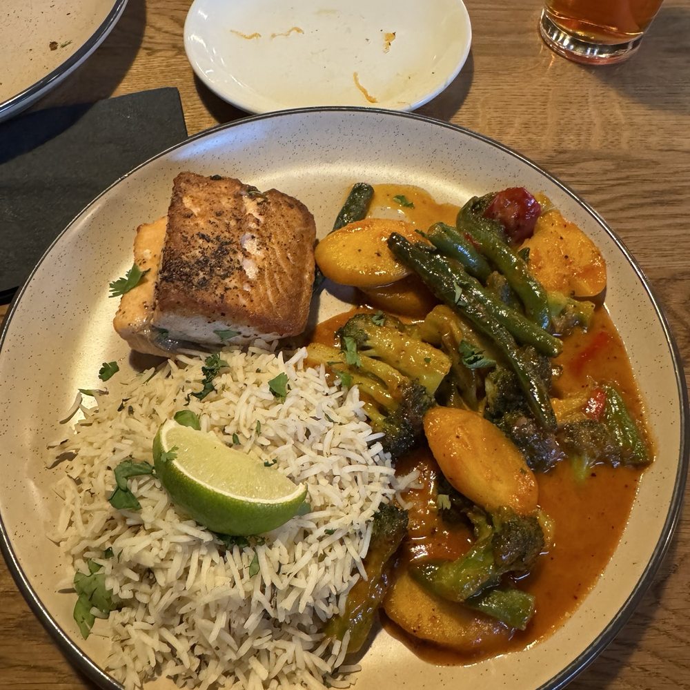 The Red Fox - Salmon this was sooooo good!!! - Salad Near Me - Waynesville, North Carolina The Red Fox - Salmon this was sooooo good!!! - Salad Near Me - Waynesville, North Carolina