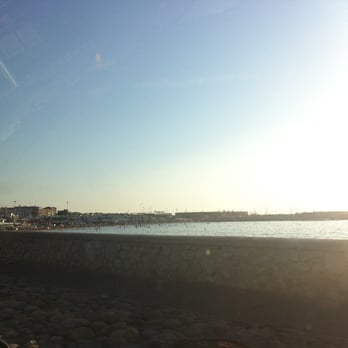Plage de la Pointe Rouge - Beaches Near Me - Marseille, 13
