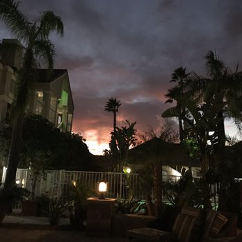 Sonesta ES Suites Chatsworth - Sunset - Hotels Near Me - Chatsworth, California Sonesta ES Suites Chatsworth - Sunset - Hotels Near Me - Chatsworth, California