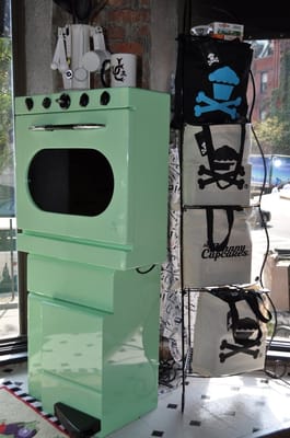 Johnny Cupcakes by null