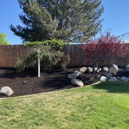 Wide look at 1 flower bed