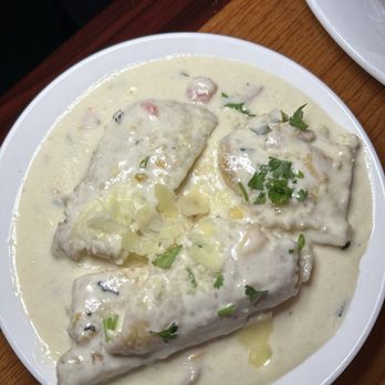 Mama's Cafe Baci - Italian Near Me - Hackettstown, New Jersey