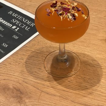 Shanghai Bar - Whiskey Bars Near Me - Honolulu, Hawaii