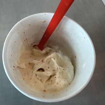 Dairy Queen Grill & Chill - Suppose to be a butterfinger blizzard - Ice Cream & Frozen Yogurt Near Me - Clermont, Florida