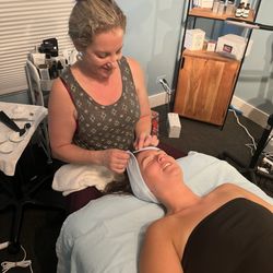 Facials By carrie Morrone - Carrie in action!