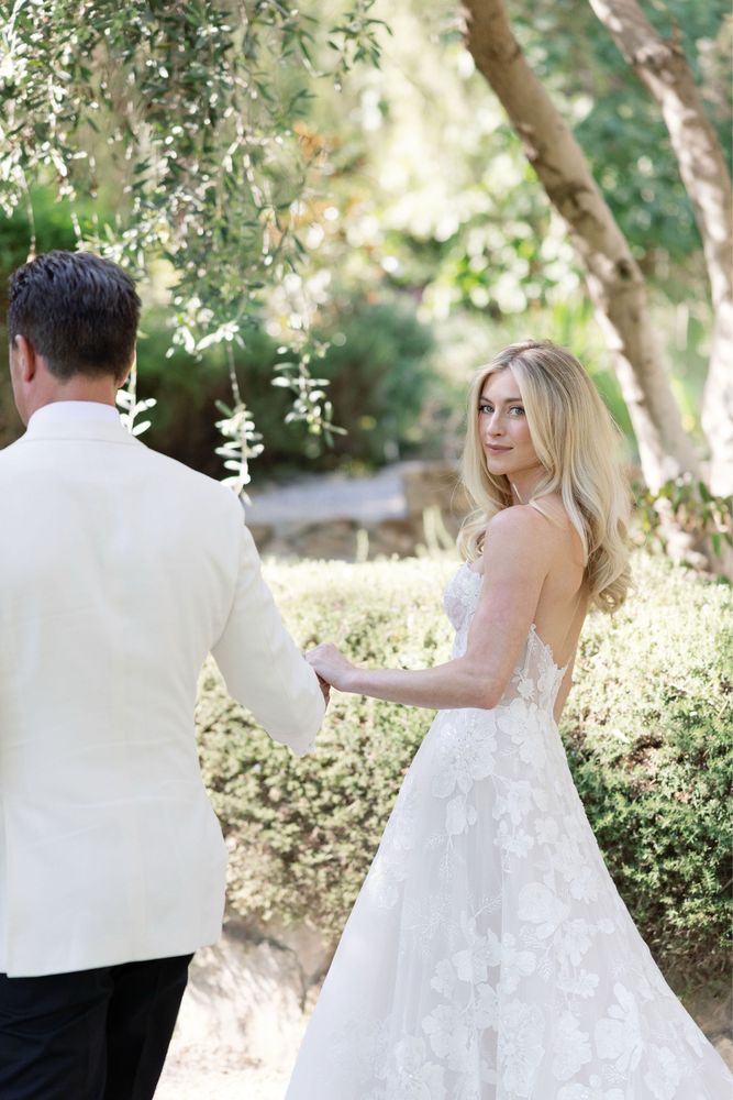 Braid and Makeup Studio Logo