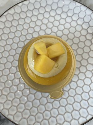 RT Bakery & Cafe by null