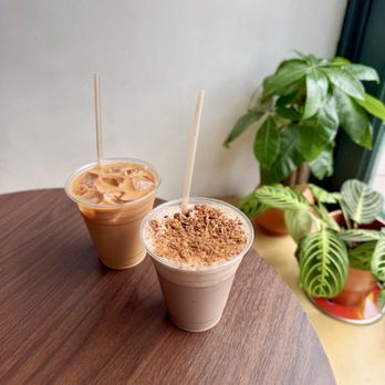 Yellow Pear Coffee - Coffee & Tea Near Me - Brooklyn, New York Yellow Pear Coffee - Coffee & Tea Near Me - Brooklyn, New York