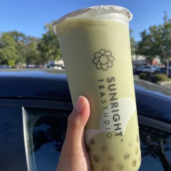 Sunright Tea Studio - Sunnyvale - Matcha oolong milk tea with honey boba - Bubble Tea Near Me - Sunnyvale, California