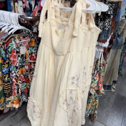 Abe's Corner Boutique