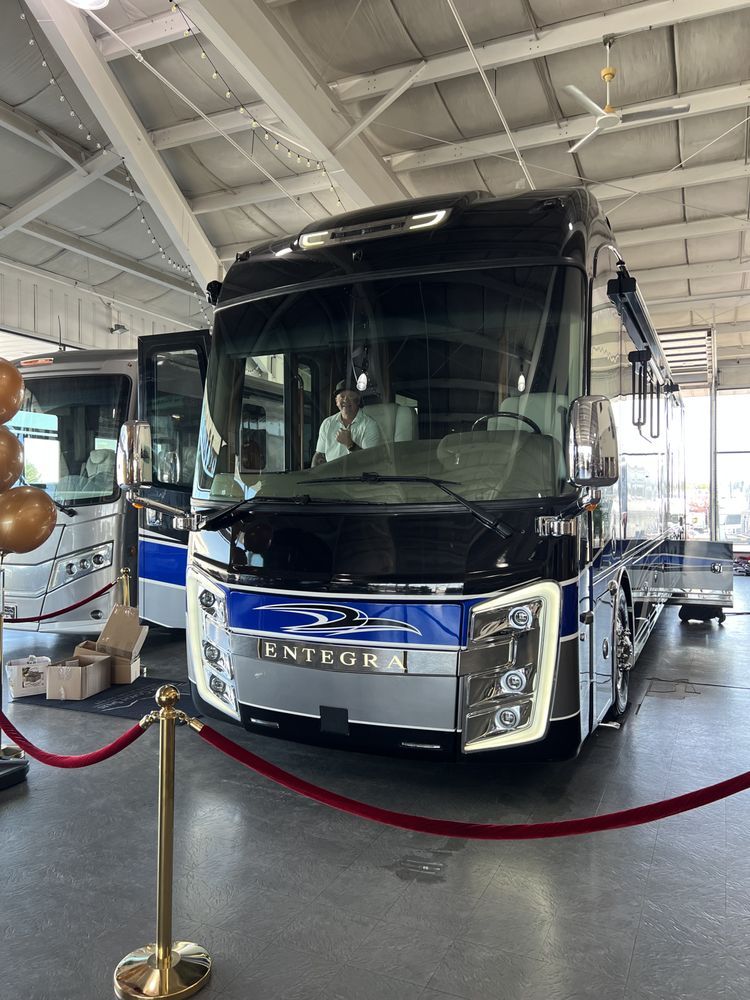 Beaver Coach Sales & Service