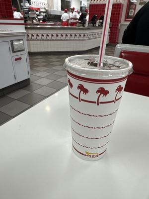 In-N-Out Burger by null