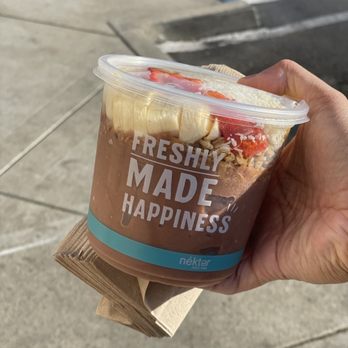 Nekter Juice Bar - Acai Mango Bowl ($9.25) - Juice Bars & Smoothies Near Me - MODESTO, California Nekter Juice Bar - Acai Mango Bowl ($9.25) - Juice Bars & Smoothies Near Me - MODESTO, California