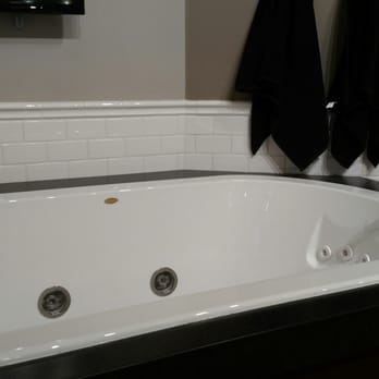 Ferguson Home - Bath Tub - Kitchen & Bath Near Me - Sacramento, California Ferguson Home - Bath Tub - Kitchen & Bath Near Me - Sacramento, California