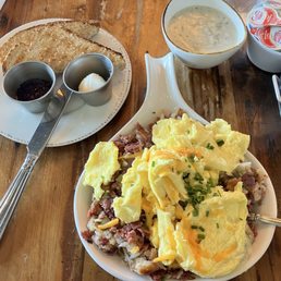 Pastrami Hash w/ wheat toast Pastrami Hash w/ wheat toast