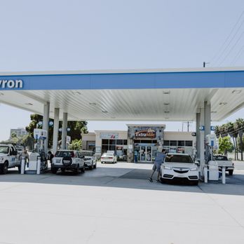 Fairgrounds Dr Extra Mile - a chevron gas station with cars parked in front - Gas Stations Near Me - Vallejo, California Fairgrounds Dr Extra Mile - a chevron gas station with cars parked in front - Gas Stations Near Me - Vallejo, California