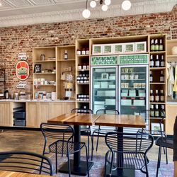 Legacy Pie Co. - Interior