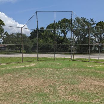 Harlem Heights Park - Harlem Heights Park, Fort Myers - Parks Near Me - Fort Myers, Florida Harlem Heights Park - Harlem Heights Park, Fort Myers - Parks Near Me - Fort Myers, Florida