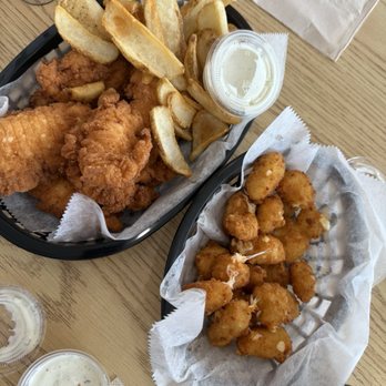 Rollup Ice Cream & Eatery - 4 pc. Chicken Tenders and White Cheddar Cheese Curds - Ice Cream & Frozen Yogurt Near Me - St. Louis, Missouri Rollup Ice Cream & Eatery - 4 pc. Chicken Tenders and White Cheddar Cheese Curds - Ice Cream & Frozen Yogurt Near Me - St. Louis, Missouri