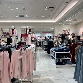 Urban Planet - Inside - Women's Clothing Near Me - Los Angeles, California Urban Planet - Inside - Women's Clothing Near Me - Los Angeles, California