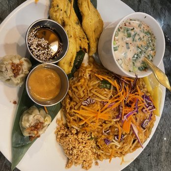 Nicky's Thai Kitchen - Pad Thai Combo Special - Thai Near Me - Pittsburgh, Pennsylvania
